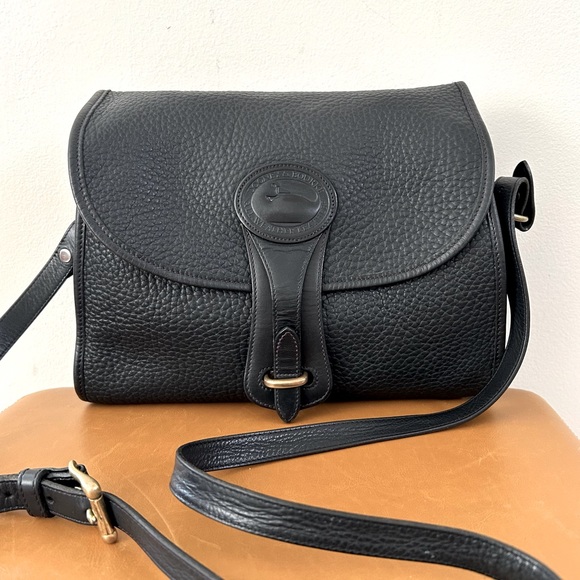 Dooney & Bourke Handbags - Vintage Dooney & Bourke Essex Large Bag Black Pebbled Leather